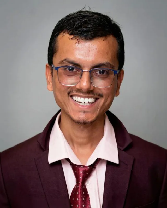 Portrait of Roshan Sharma